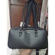 ON ASSORTED HOLB, LASTEL, 8ANGLES BAG (WITH FLAWS/ ISSUES)