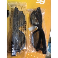 3d movie glasses