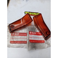 Original RC100 bravo front turn signal mica Right signal glassOriginal Kiri SUZUKI genuine part