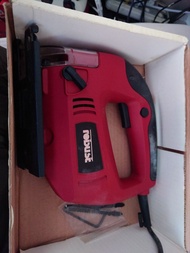 Robust 紅色電鋸 積梳