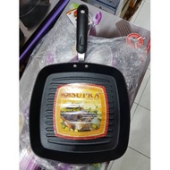 Grill square pan supra 27 x 27 cm + bubble wrap