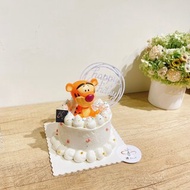 跳跳虎蛋糕 公仔蛋糕 簡約可愛風 甜點 台北 生日蛋糕 鑠甜點