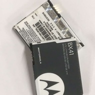 แบตเตอรี่แท้ใหม่ Motorola BX40 BX41 สต็อกต้นฉบับ V8 V9 สแตนด์บายนาน 2