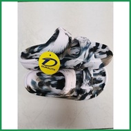 ✦ ✜ ⎯ Duralite Sandals Camou Slippers