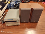 [未能讀碟/有使用痕跡] ONKYO 安僑 DR-UN7 DVD RECEIVER 跟一對原裝喇叭及 遙控器及音響線，開得著機，詳細情況自己睇相，觀塘偉業街交收，$200/當零件出售需自己維修