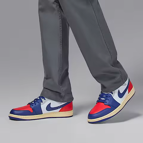 Nike Authentic JORDAN Men's Leather Sports Wear-Resistant Classic Basketball Shoes DQ8426-102