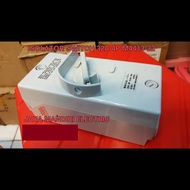 4p 32A MK M4413-22/4 POLE 32 AMPERE Isolator Switch