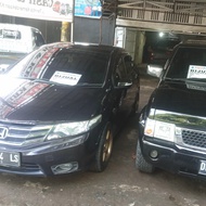 jual mobil bekas makassar