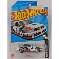 Hot Wheels Audi RS 5 Couple 94 Audi Avant RS2 17 Audi RS 6 Avant 90 Quattro