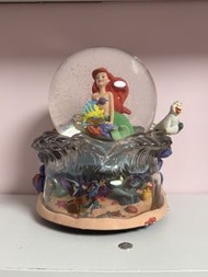 多買可平❗️ 絕版中古 Ariel 美人魚 公主 the little mermaid 水晶球 snow globe 迪士尼 Disney princess 日本迪士尼 擺設 音樂盒