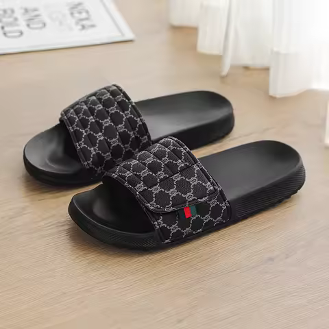 Summer men's slippers fashion comfortable breathable slippers indoor bathroom sandals plus size casu