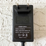 Power Supply 15V 2A Model GH-SPQ1230