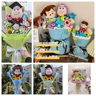 （現貨即取）Toy Story 反斗奇兵公仔花束｜畢業花 Graduation Flower 巴斯光年 胡迪 畢業公仔花 生日禮物 現貨