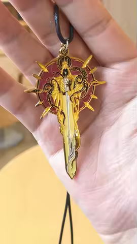 New Cthulhu Mythos Hastur Keychain Call Of Cthulhu The King In Yellow Metal Enamel Necklace Fashion 
