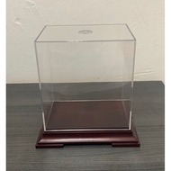 Statue bucha display case