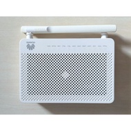 HUAWEI HG8245H5 GPON ONT + ADAPTOR