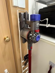 Dyson V8 fluffy 吸塵機 vacuum cleaner