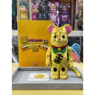 [In Stock] BE@RBRICK x Maneki Neko costume 400% Gold ver. lucky cat kikugumi