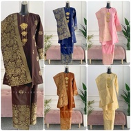 Kurung Pahang Nong Sari - Songket Tenun