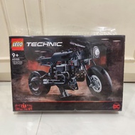 Technic 42155 The Batman Batcycle Original DC Comics 641 Pcs - Children's Motorcycle Building Blocks