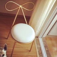 鐵藝蝴蝶皮面椅 Designer Chair Eames DSW Shell Chair 蝴蝶形 餐椅 工作椅 北歐 餐椅 併布 實木腳 復古 超好坐