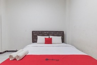 RedDoorz near CitraLand Gama City Medan