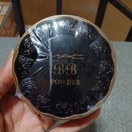 MAC BB Powder Loose Powder 01