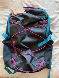 Patagonia Backpack Refugio 30L pitch and black color