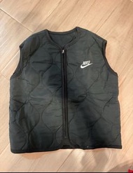 Nike 黑色背心外套 110碼