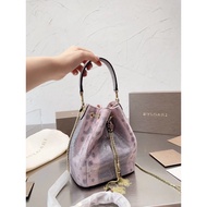 [High Quality] [Top Quality] Female Bag Enamel Snake Head Tassel Drawstring Bucket Bag Chain Bag MQM