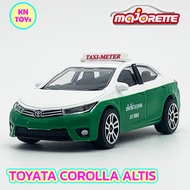 MAJORETTE THAI TAXI SERIES 2 TOYOTA Corolla Altis White-Dark/Green Color TAXI Pattaya มาจอเร็ตต์ มาจ