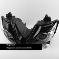 32. British Triumph 675 06-08 Years Front Headlight