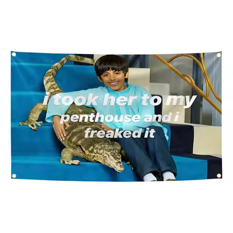90x150cm The Boy Holding a Crocodile“ I Took Her To My Penthouse And I Freaked It”Funny Flag Art Tap