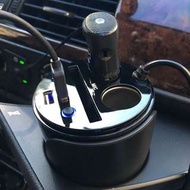（999）杯架式車用藍牙播放器 電瓶狀況偵測 信用卡放置槽 3.4A 雙USB MP3播放功能 雙點煙座延伸 藍牙通話