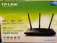 TP-Link AC1200 WiFi Router