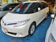 2013年 Toyota Previa 2.4 入門款（白配黑，豪華七人商旅）