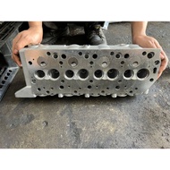 MITSUBISHI PAJERO 4D56 CYLINDER HEAD