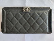 Chanel Boy 長銀包 黑色 銀扣 魚子醬牛皮