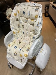 Combi Roanju 嬰兒餐搖椅