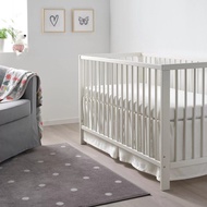 IKEA 嬰兒床-GULLIVER（120x60cm) 贈送床墊跟床包各1