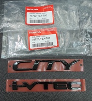 โลโก้ CITY i-VTEC สีดำเงา Black piano ติดท้ายรถ honda City 2014- 2018