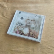 CD Vina Panduwinata - Dua anak manusia - Segel