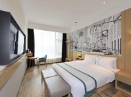 City Convenient Hotel (TCM Pharmacy of Chengdu University of Communications Technology)