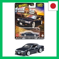 Hot Wheels Boulevard Nissan Laurel C33 Vehicle Toy Mini Car Ages 3 and Up Black JBL10
