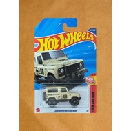 Hot Wheels Land Rover Defender 90 Model Car