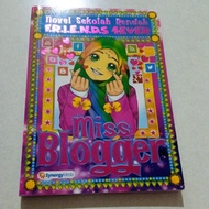 Miss Blogger - Munirah Amani