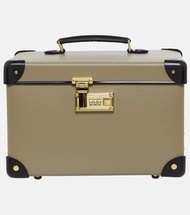 Globe-Trotter Centenary vanity case