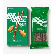 [K-Snack / Lotte] Almond Pepero (37g) - Official South Korean Confectionery Release