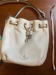 Kate spade 三用水桶袋