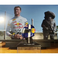 F1 Helmet Model 1: 5 SPARK DC Cookhark 2005 Red Bull RB1 Helmet Model RedBull Red Bull F1 2005 Helme